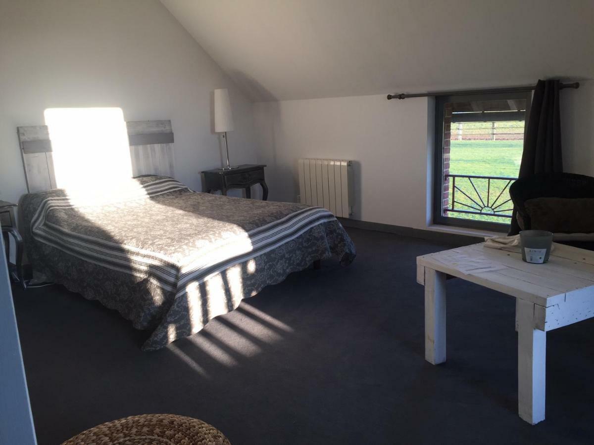 Bed and Breakfast Haras Des Leudets Blangy-le-Chateau Екстер'єр фото